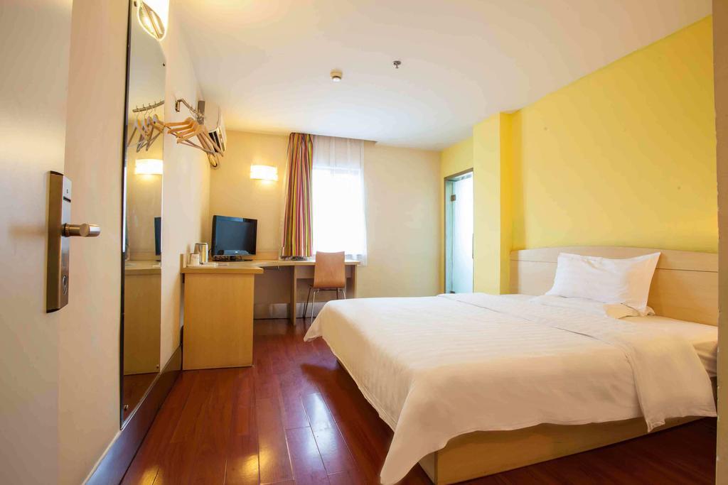 7Days Inn Dalian Wafangdian Railway Station الغرفة الصورة