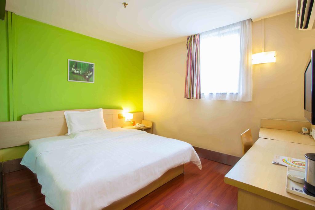 7Days Inn Dalian Wafangdian Railway Station الغرفة الصورة