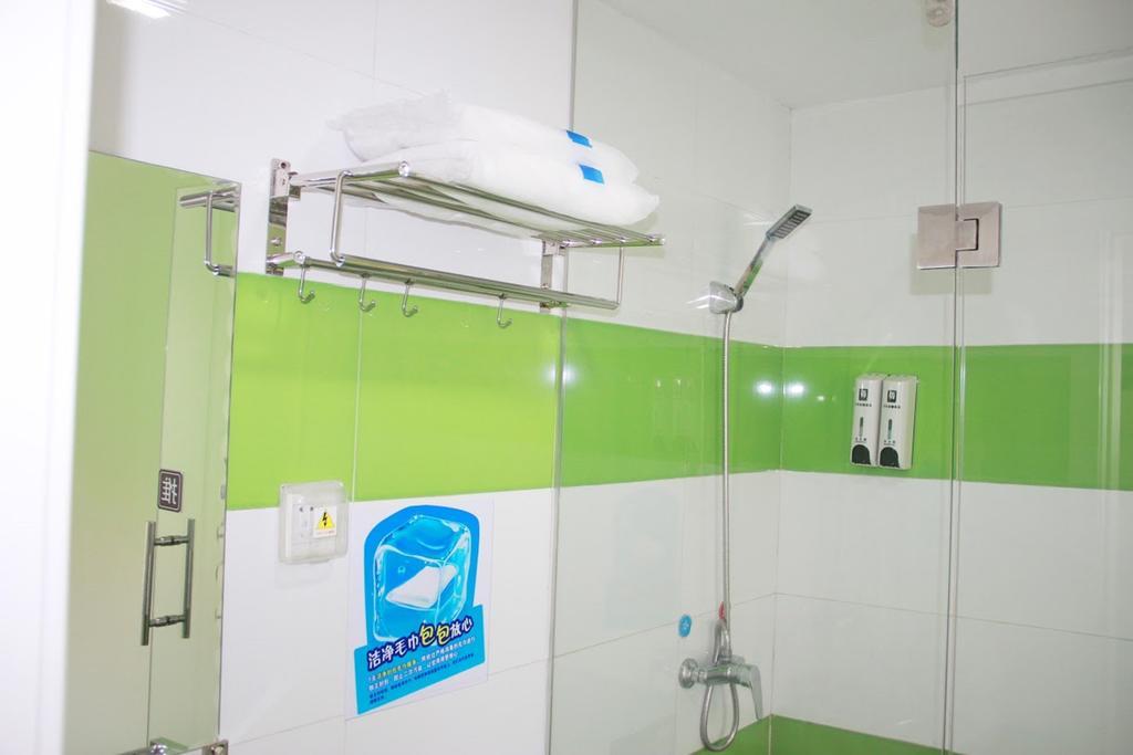 7Days Inn Dalian Wafangdian Railway Station المظهر الخارجي الصورة